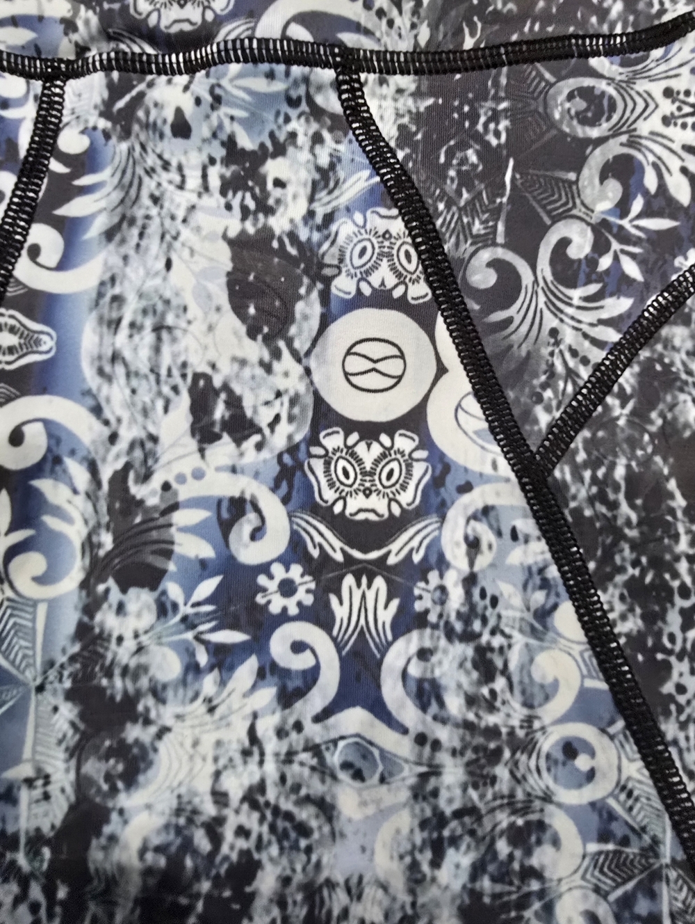 Vimmia VM MV Leggings Women Blue Grey Damask Print Lace Ankle Panels Small NWOT - Picture 3 of 8